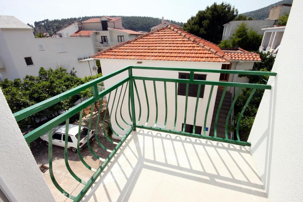 Apartments By The Sea Drvenik Donja Vala, Makarska - 6701 Eksteriør billede