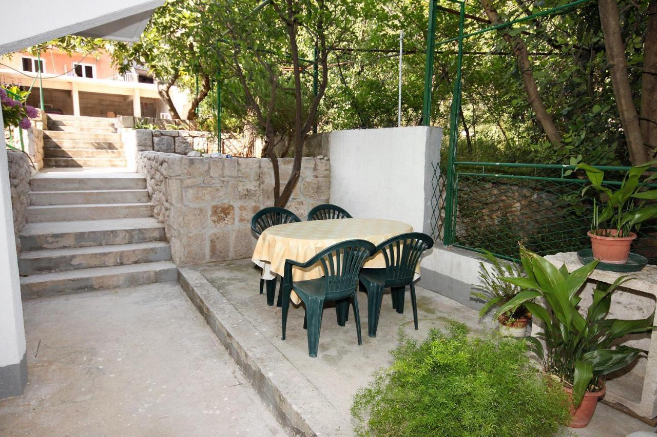 Apartments By The Sea Drvenik Donja Vala, Makarska - 6701 Eksteriør billede