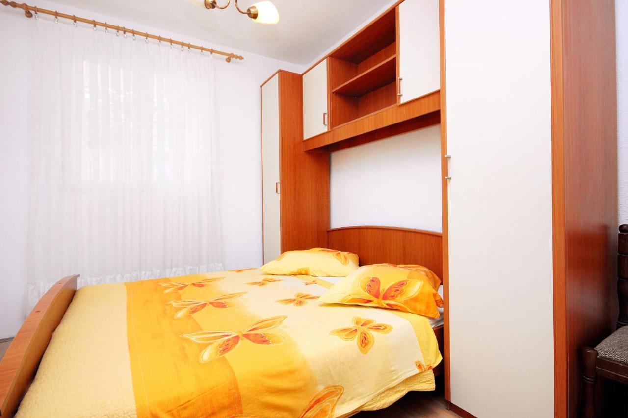 Apartments By The Sea Drvenik Donja Vala, Makarska - 6701 Eksteriør billede